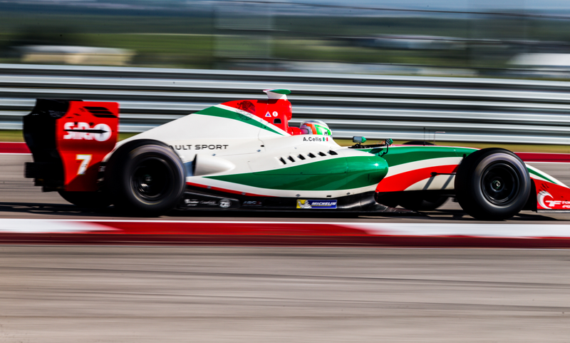 Illustration for article titled If You Miss Gloriously Loud F1 Cars You Have To See A World Series Formula V8 3.5 Race